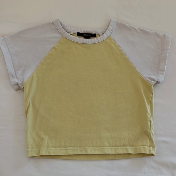 Set of 2 Crop Tops, Size Small - Picture 5 of 7